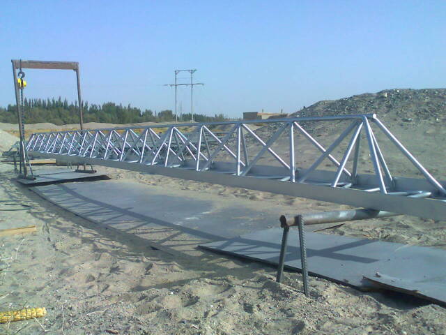 会同专业承揽大中小型喷涂翻新施工业务！